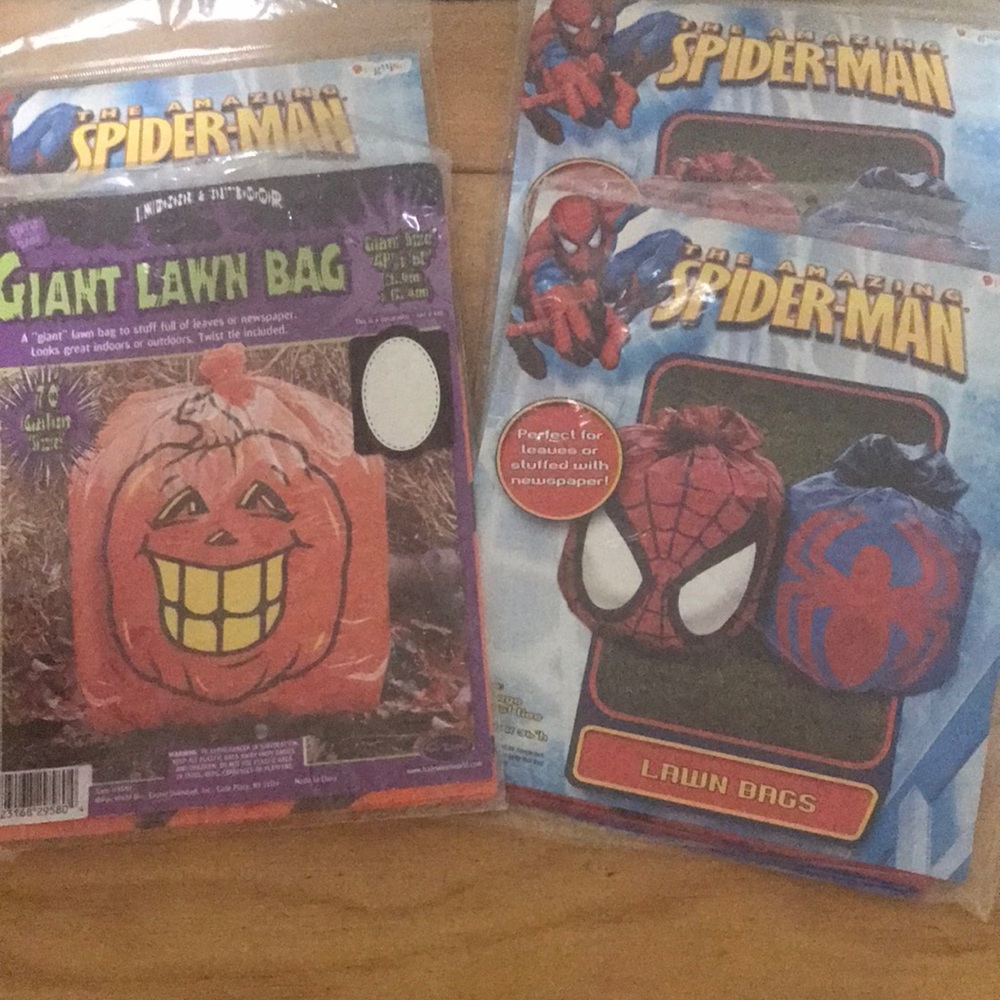 6 Lawn bags